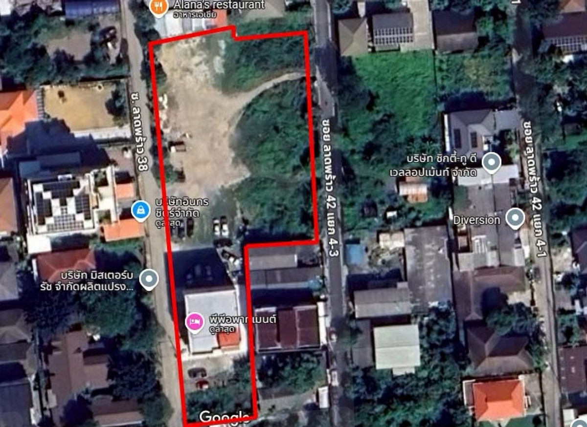 For SaleLandLadprao, Central Ladprao : Land for sale, good location, already filled, next to Soi Lat Phrao 38.