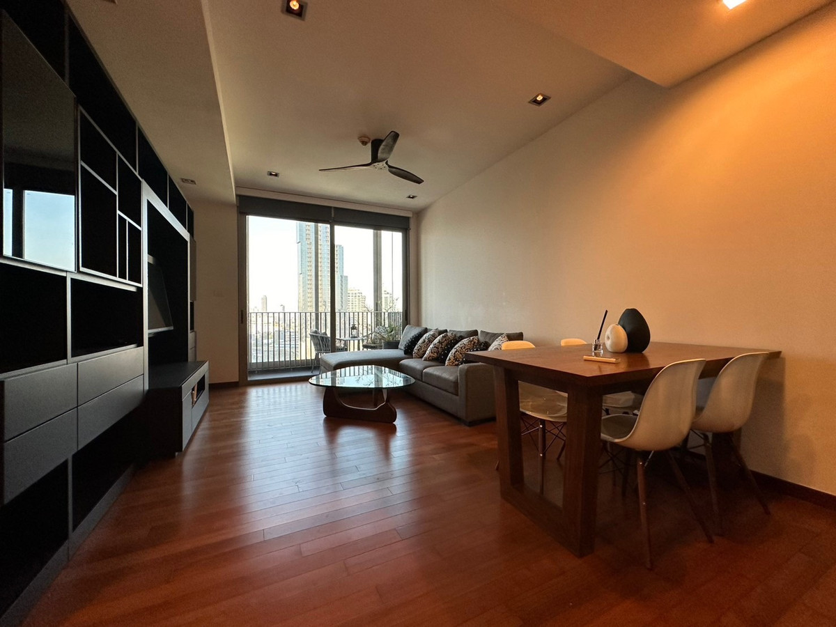 For RentCondoSukhumvit, Asoke, Thonglor : Rent 2 bedrooms, 2 bathrooms, Ashton Morph 38.