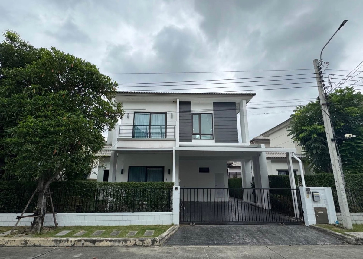 ให้เช่าบ้านบางนา แบริ่ง ลาซาล : 💥ให้เช่า 58,000 บาท โครงการ The Centro Bangna Km.7 เข้าออกได้ 2 ทาง (ซอยราชวินิต และถนนบัวนครินทร์)