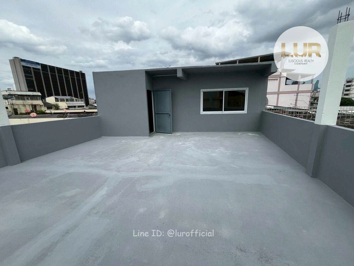 For RentShop HouseSathorn, Narathiwat : ✅ Commercial building for rent, 2 units, 4 floors + 1 mezzanine + 1 rooftop in Soi Suan Mali 3.