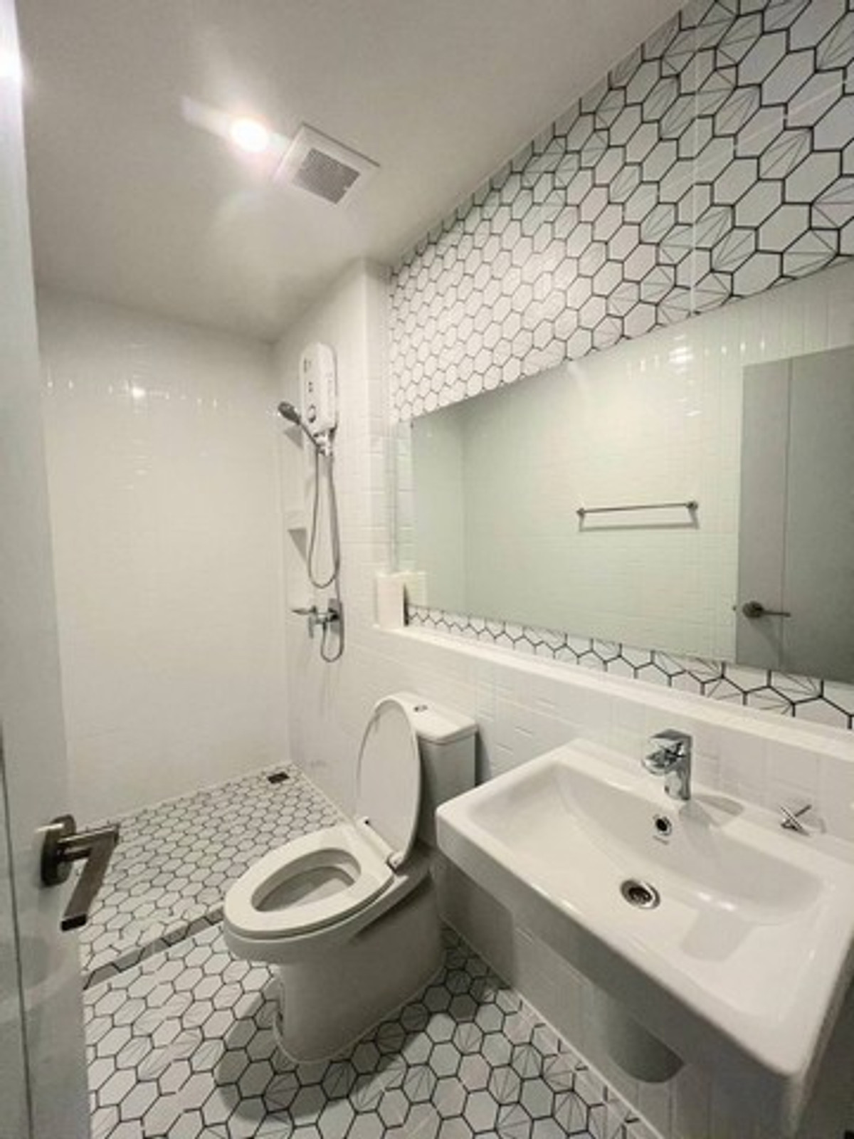 ให้เช่าทาวน์โฮมบางนา แบริ่ง ลาซาล : HR3308ให้เช่าทาวน์โฮม โครงการ Altitude Kraf Bangna บรรยากาศส่วนตัว |ใกล้ Mega Bangna & Concordian International School