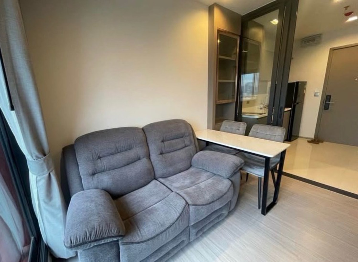 ให้เช่าคอนโดพระราม 9 เพชรบุรีตัดใหม่ RCA : #R9625 🎉 130369  ให้เช่าคอนโด Life Asoke Hype (รหัสเดิม S979)