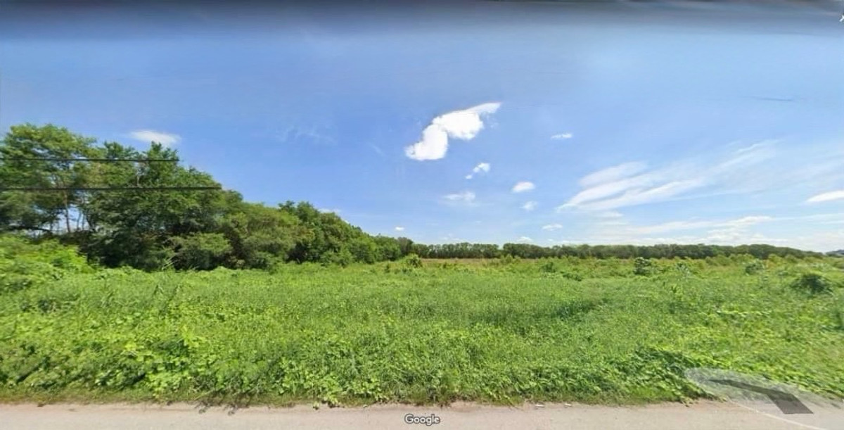 For SaleLandPathum Thani,Rangsit, Thammasat : Industrial Land for Sale Purple Zone in Lat Lum Kaeo, Pathum Thani – 4 Rai 2 Ngan 36 Sq.Wah, 200 m Road Frontage, Suitable for Warehouse or Factory