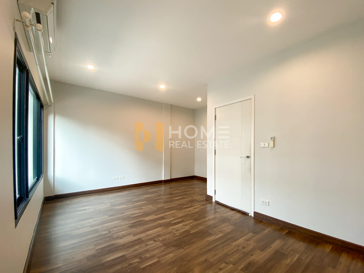 ขายทาวน์โฮมบางแค เพชรเกษม : 🏡✨ 5 นาทีถึง MRT บ้านใหม่ ต่อเติมครบ โคตรคุ้ม🔥 เฌอ วงแหวน - สาทร / 3 ห้องนอน (ขาย), Cher Wongwaen - Sathorn / 3 Bedrooms (FOR SALE) BALL283