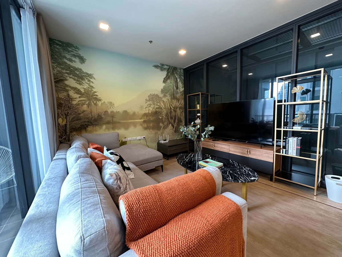 For RentCondoRatchathewi,Phayathai : For rent 3 bedrooms, 2 bathrooms, XT Phayathai.