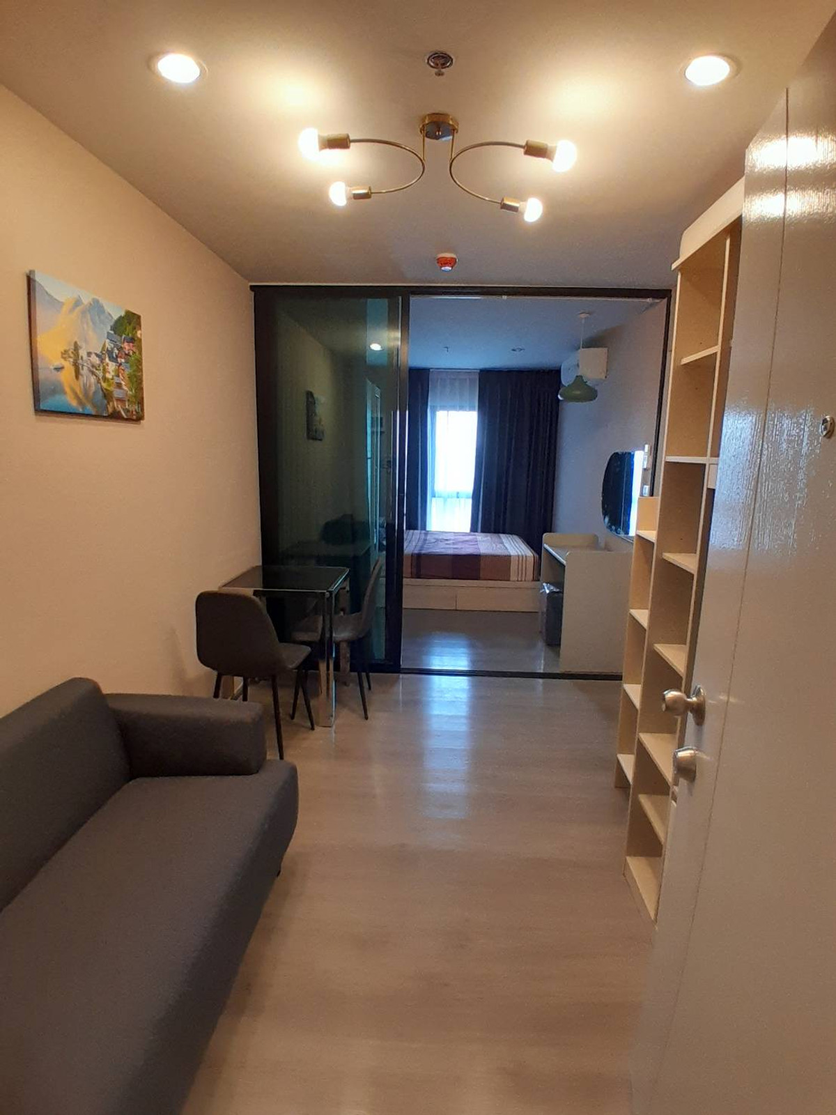 ให้เช่าคอนโดท่าพระ ตลาดพลู วุฒากาศ : ให้เช่า Regent Home Wutthakat 