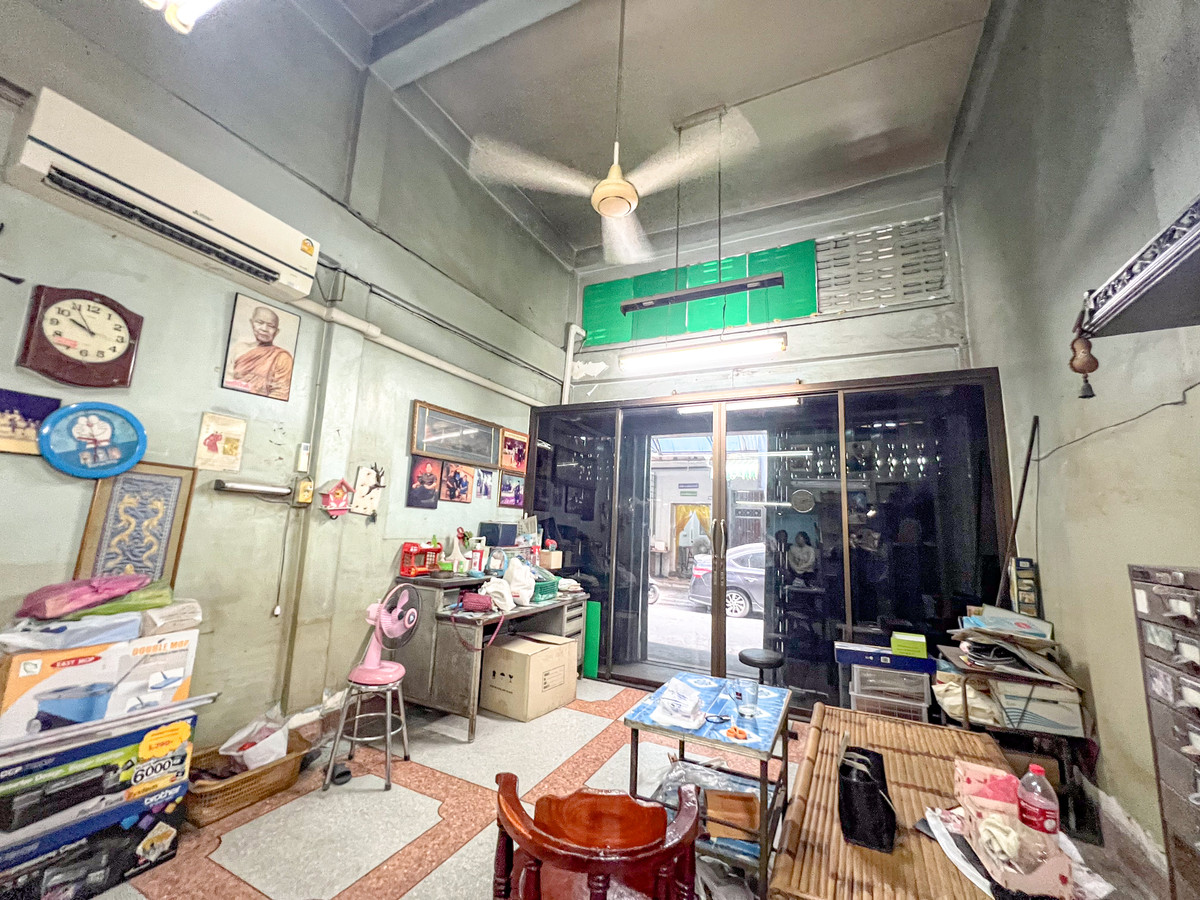 ขายทาวน์โฮมบางซื่อ วงศ์สว่าง เตาปูน : ทำเลดีจัด 🔥 ตึกแถวติด MRT เตาปูน 150 ม. สายลงทุนรีบเลย 📈💰อาคารพาณิชย์ กรุงเทพ - นนท์ 2 / 4 ห้องนอน (ขาย), Commercial building Bangkok - Non 2 / 4 Bedrooms (FOR SALE) BNS004