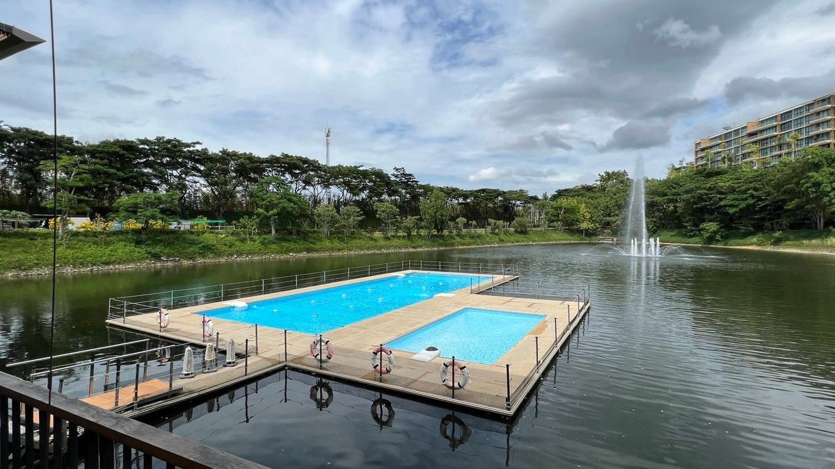 ขายคอนโดปากช่อง เขาใหญ่ : ขายคอนโดหรูวิวทะเลสาบ Swan Lake Residences Khao Yai ยูนิต Pet Friendly วิวภูเขาแบบพาโนรามา ใกล้ InterContinental Khao Yai