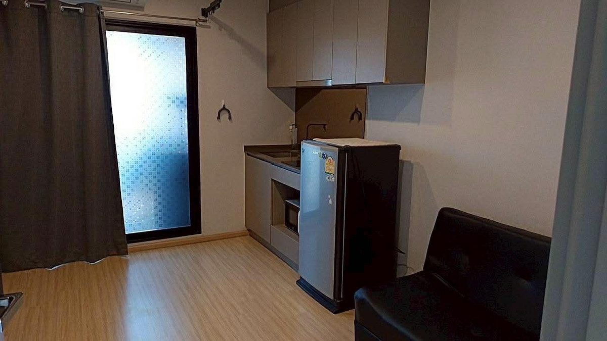 ให้เช่าคอนโดท่าพระ ตลาดพลู วุฒากาศ : 🔥ต้อนรับน้องๆ นศ เปิดเทอม
เพียง6สถานีถึงสามย่าน 10นาทีสู่ใจกลางเมือง