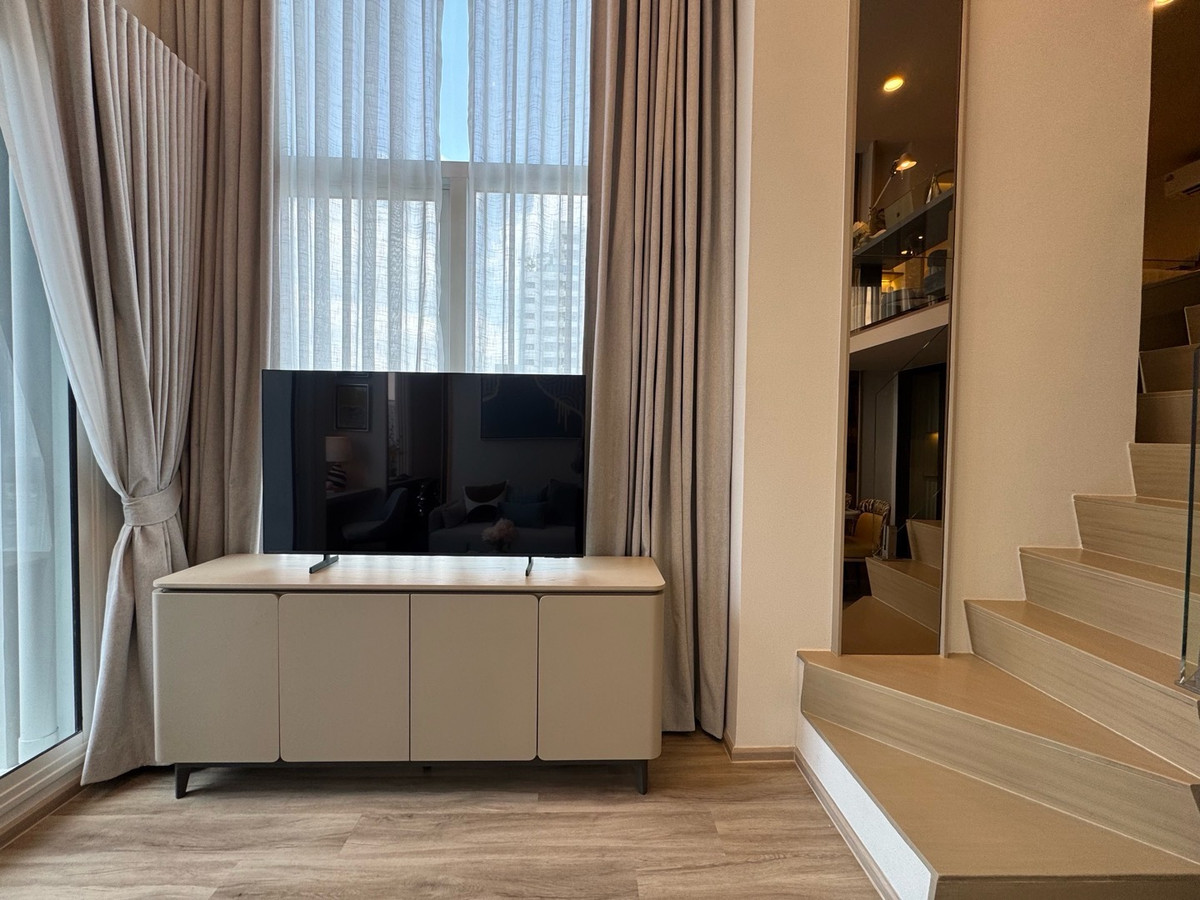 ขายคอนโดสุขุมวิท อโศก ทองหล่อ : Culture Thonglor ✨
1Bed Hybrid 45 sq.m. Start 8.29 MB
☎️Phat 064-642-8664
☎️Nui 094-624-2014