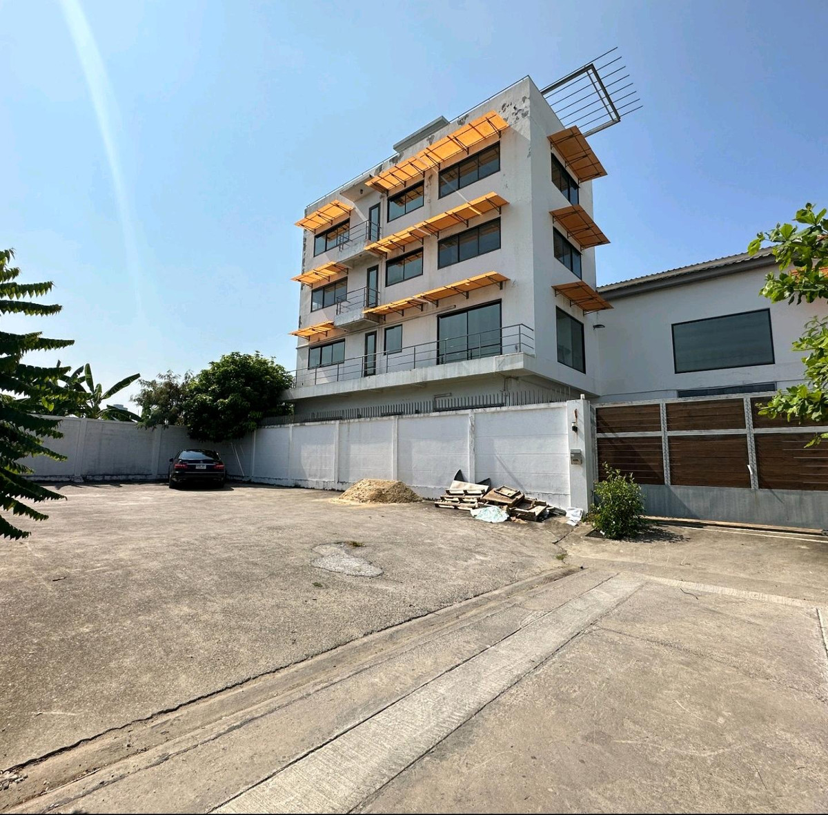 ให้เช่าโกดังสุขุมวิท อโศก ทองหล่อ : 🔥🔥🔥โกด้ง สุขุมวิท 101 💚💚💚