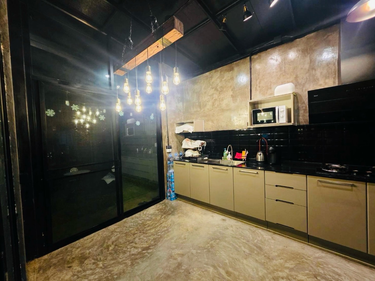 ทาวน์โฮมบางนา แบริ่ง ลาซาล : บ้านใหญ่หลังมุม 42วา.ติดเมกาบางนา พลีโน่ สุขุมวิท-บางนา2 ใกล้ทางด่วนวงแหวน สวยสุด