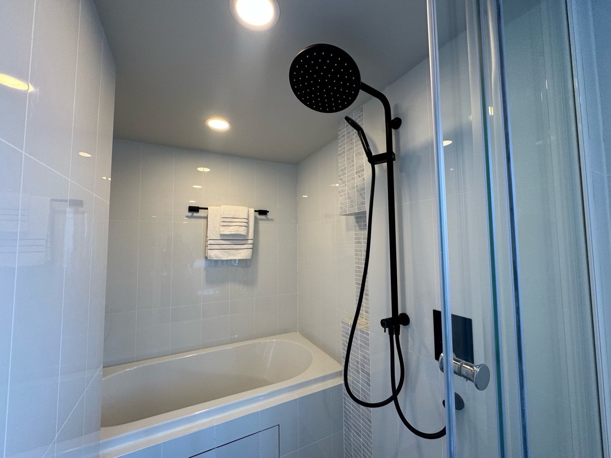 ขายคอนโดสุขุมวิท อโศก ทองหล่อ : Culture Thonglor ✨
1Bed Hybrid 45 sq.m. Start 8.29 MB
☎️Phat 064-642-8664
☎️Nui 094-624-2014