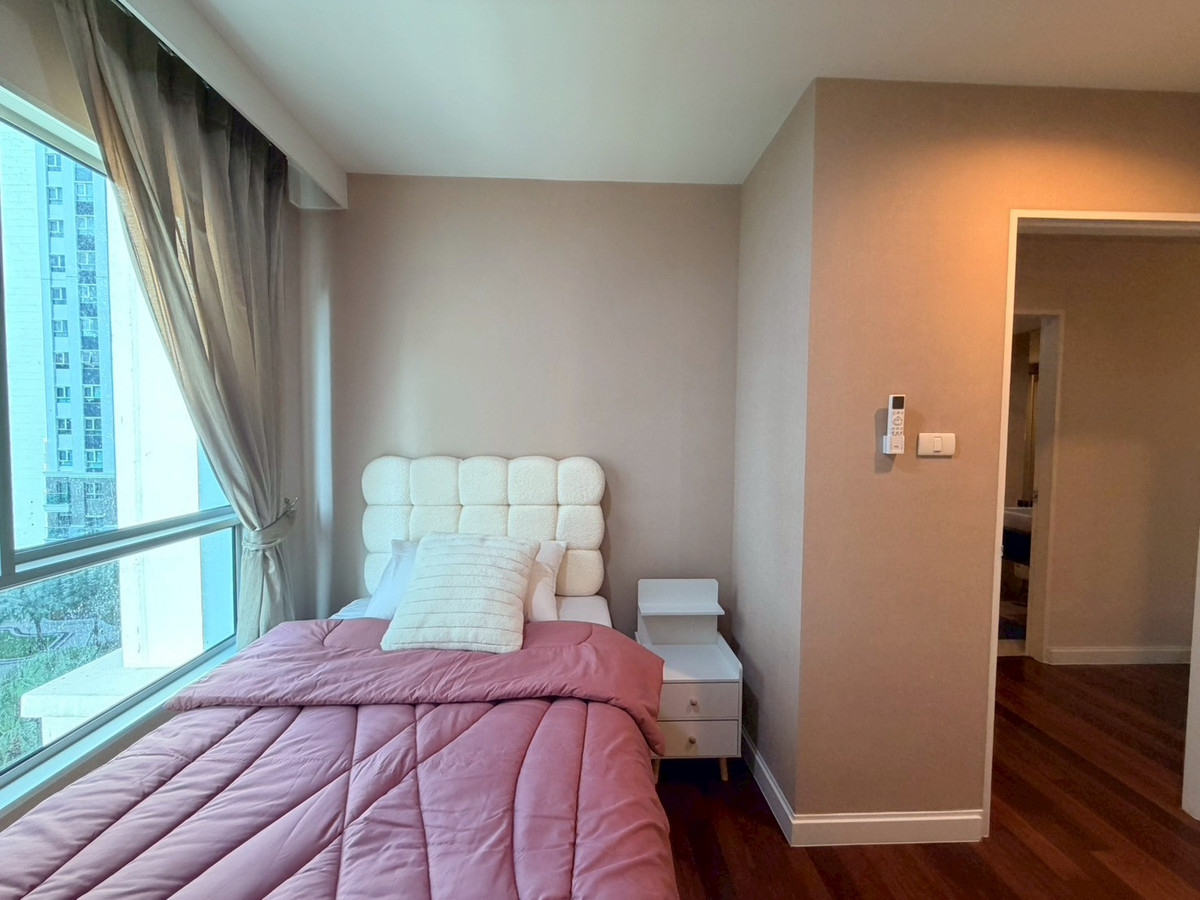 For RentCondoRama9, Petchburi, RCA : Condo for rent, corner room near MRT Rama 9 | Belle Grand Rama 9 | near office/business buildings G Tower and The 9th Towers