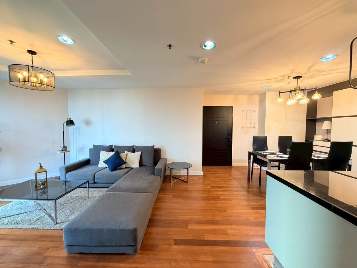 For RentCondoRama9, Petchburi, RCA : Condo for rent, corner room near MRT Rama 9 | Belle Grand Rama 9 | near office/business buildings G Tower and The 9th Towers