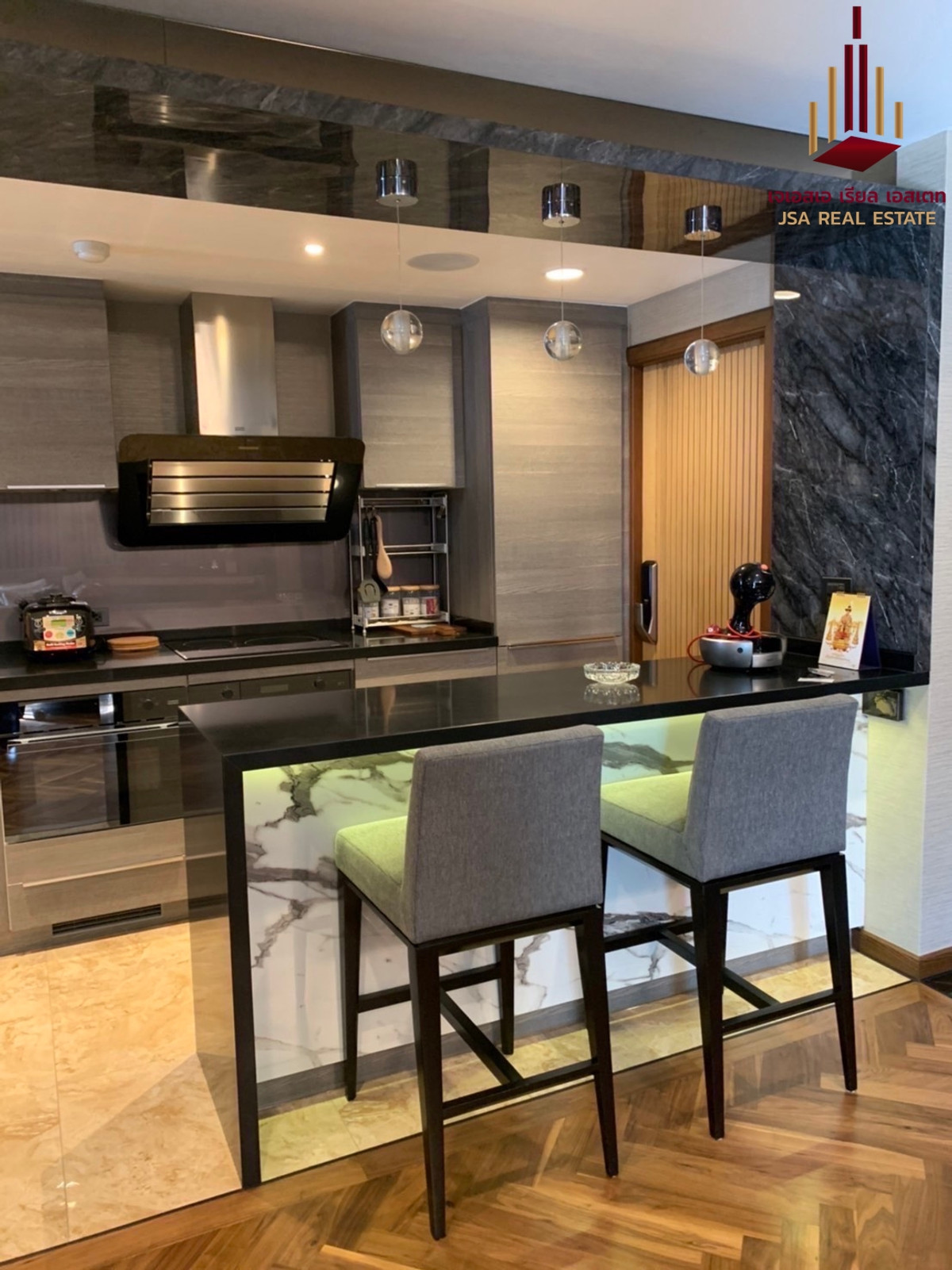 For SaleCondoSilom, Saladaeng, Bangrak : ✨ For Sale: Pearl Garden Condo ✨ 💰 Only 25,000,000 THB