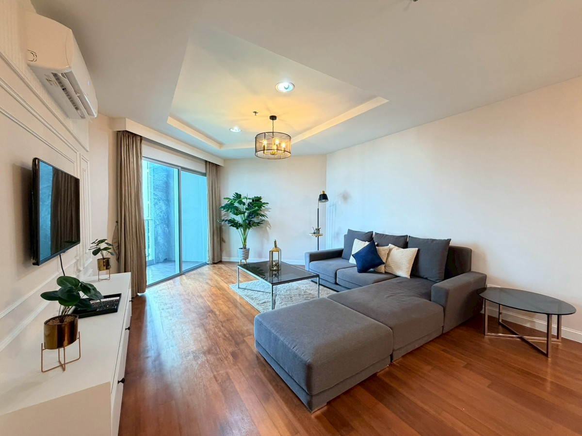 For RentCondoRama9, Petchburi, RCA : Condo for rent, corner room near MRT Rama 9 | Belle Grand Rama 9 | near office/business buildings G Tower and The 9th Towers