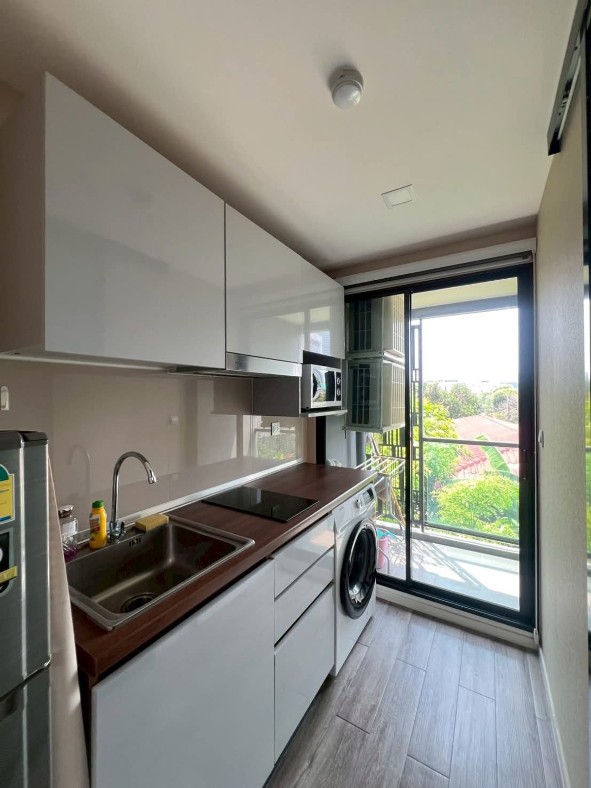 ให้เช่าคอนโดรัชดา ห้วยขวาง : ให้เช่าด่วน! คอนโด Modiz รัชดา 32 MRT ลาดพร้าว BTS พหลโยธิน เฟอร์ครบ พร้อมอยู่