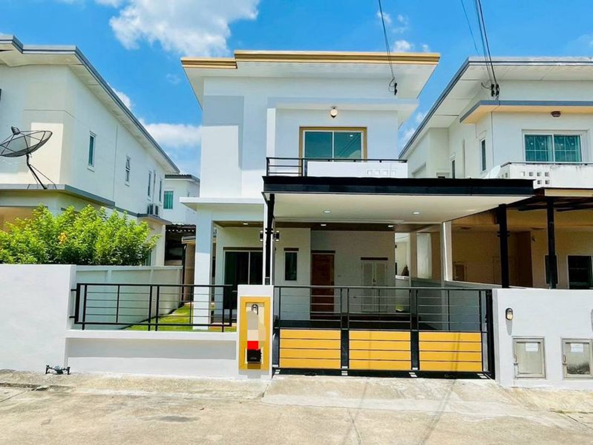 ขายศรีราชา แหลมฉบัง บ้านบึง : ขายบ้านแฝดรีโนเวทใหม่ เมโทรปาร์ค ทุ่งสุขลา ศรีราชา ใกล้ ม.เกษตร ราคาคุ้ม