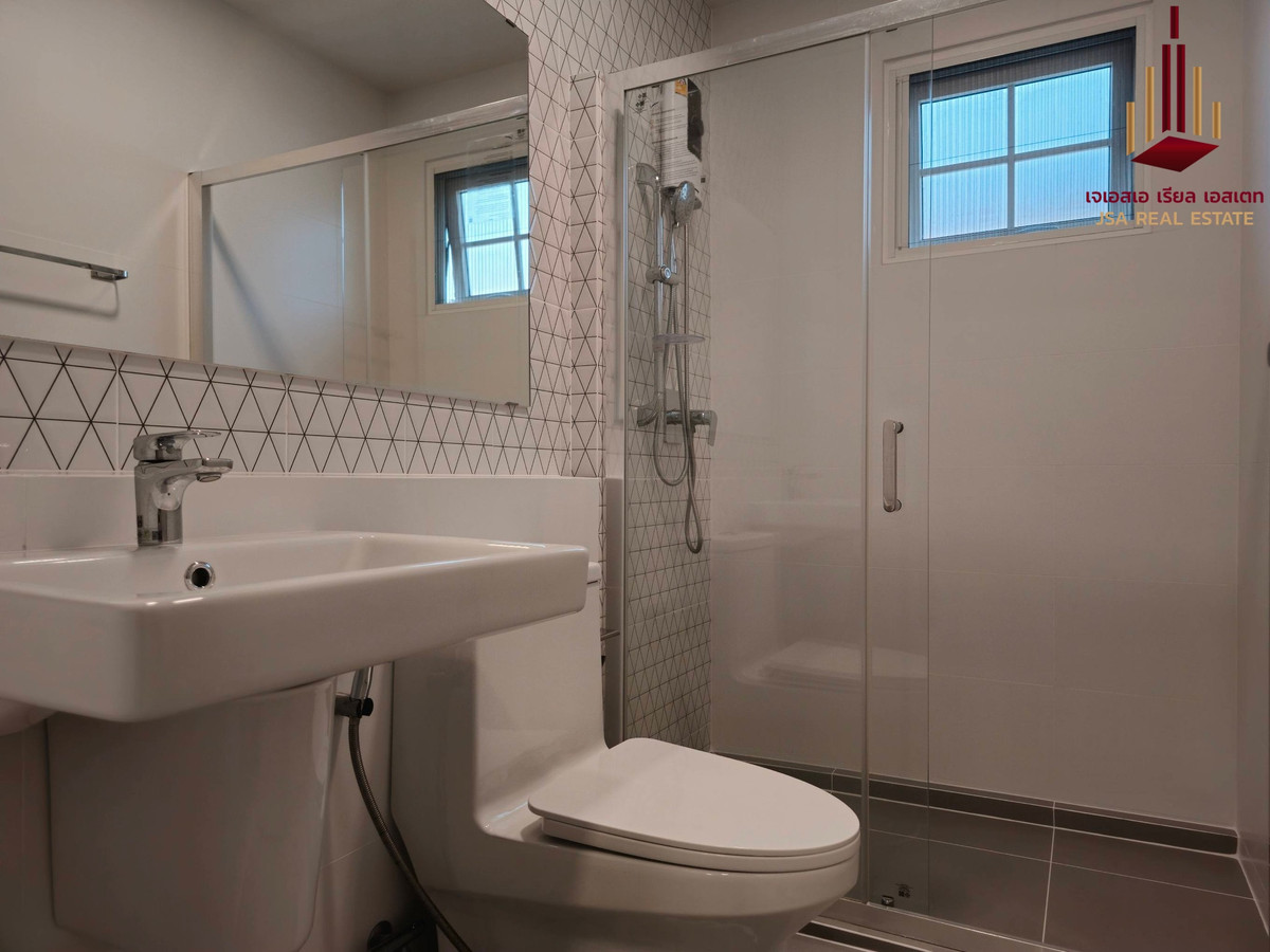 ให้เช่าบ้านบางนา แบริ่ง ลาซาล : ✨ For Rent: Chaiyapruek Bangna KM.15✨  💰 Only 80,000 THB/month