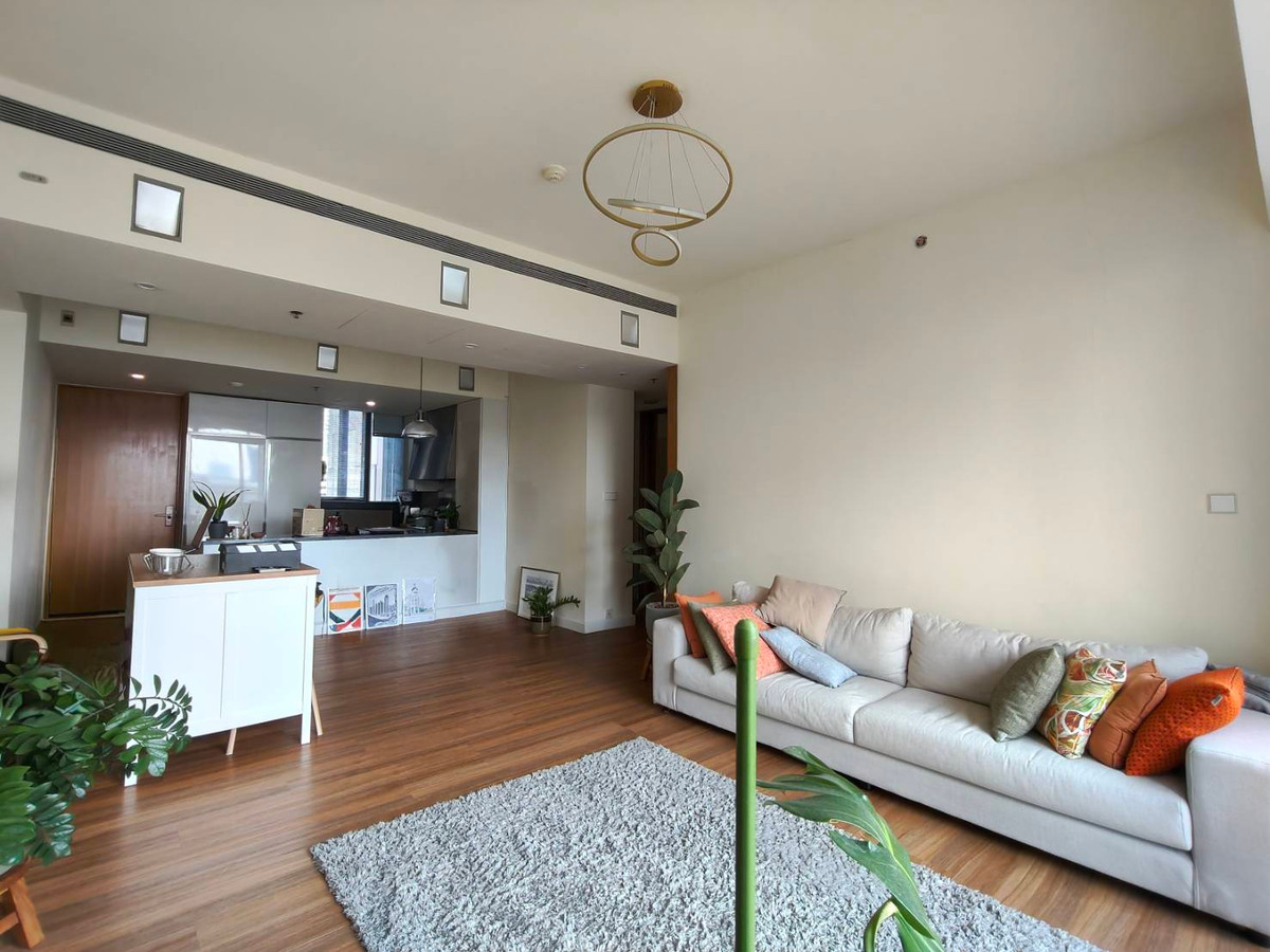 For SaleCondoSathorn, Narathiwat : Best Price 2-Bedroom Condo for Sale at The Met Sathorn