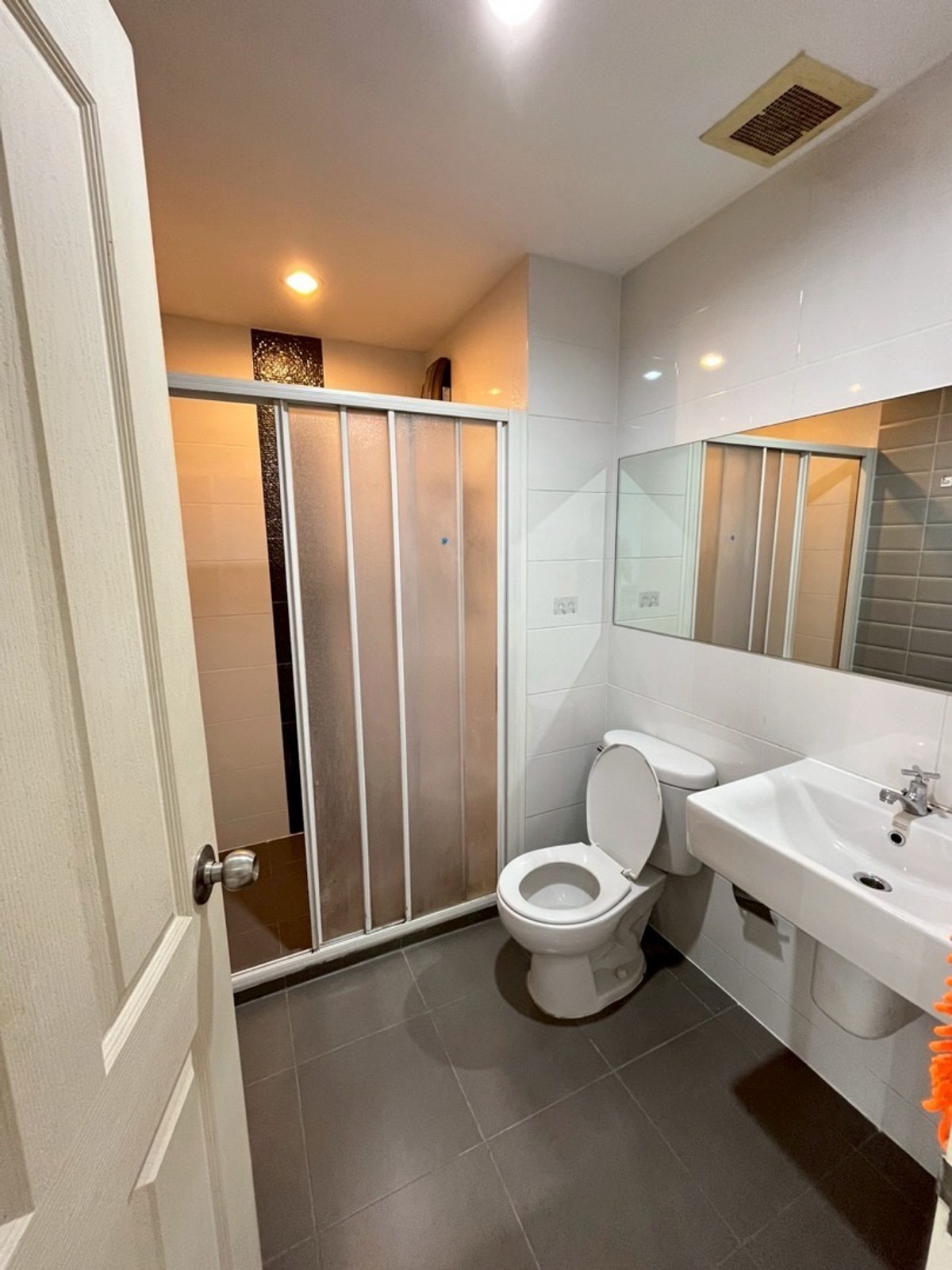 ให้เช่าคอนโดพระราม 9 เพชรบุรีตัดใหม่ RCA : Aspire Rama9 For-Rent 2Bedroom 66sq.m Good Price Good vibe🫡