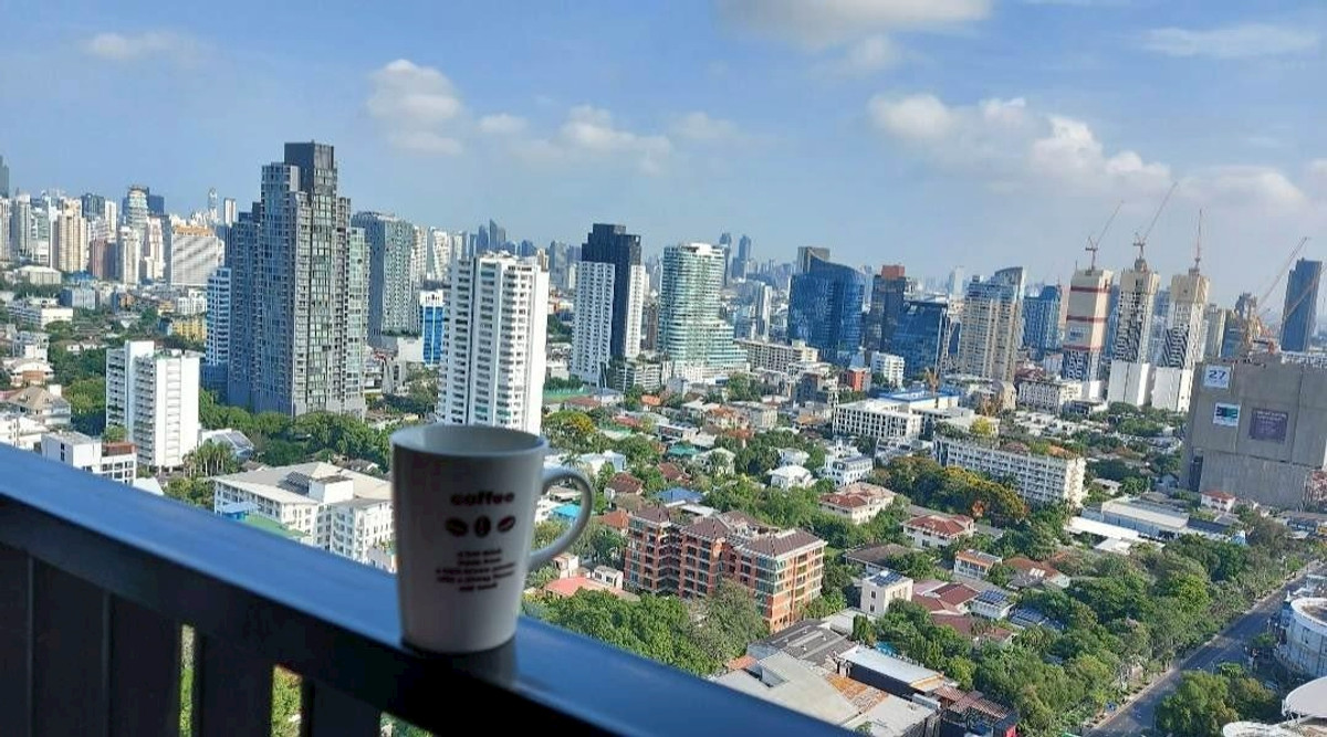 For RentCondoSukhumvit, Asoke, Thonglor : 🏞️ GT16088 | Maru Ekkamai 2 | Duplex type for rent