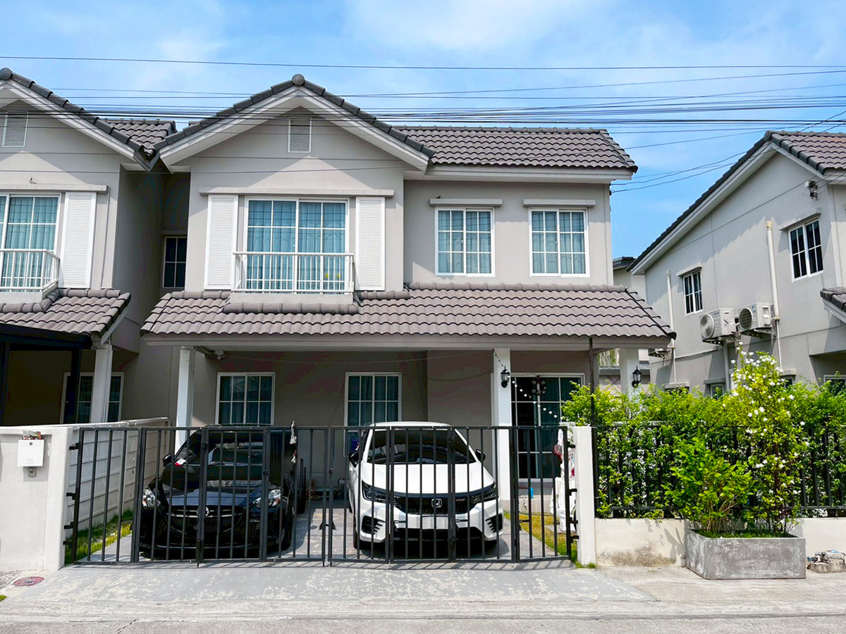 ขายบ้านปทุมธานี รังสิต ธรรมศาสตร์ : ขายบ้านแฝด 2 ชั้น หมู่บ้านแอสโทเรีย รังสิต – คลอง 3 : Astoria Rangsit – Klong 3 เนื้อที่ 35 ตร.ว. ขายเพียง 3,850,000 ล้านบาท