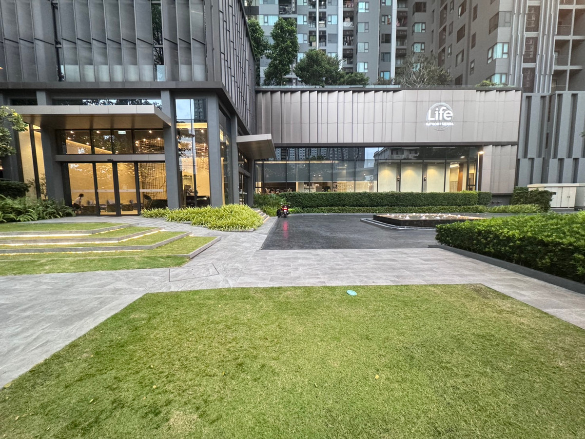 ให้เช่าคอนโดท่าพระ ตลาดพลู วุฒากาศ : Life Sathorn Sierra ส่วนกลางสวยมาก ห้องว่างพร้อมให้เช่า รายละเอียดตามภาพ สอบถามเพิ่มเติมได้ครับ