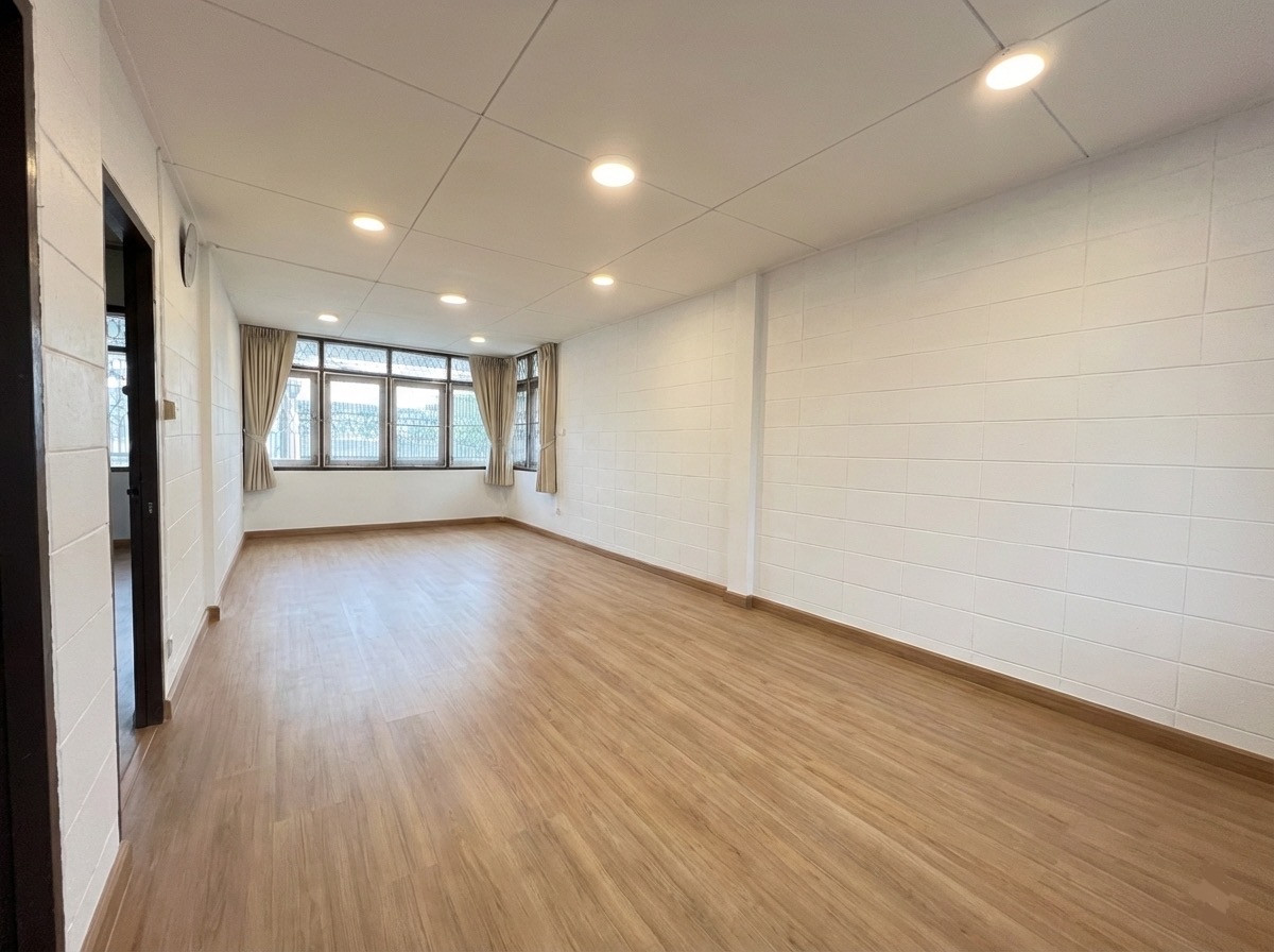 ให้เช่าบ้านแจ้งวัฒนะ เมืองทอง : บ้านเดี่ยวให้เช่า ประชานิเวศน์ 