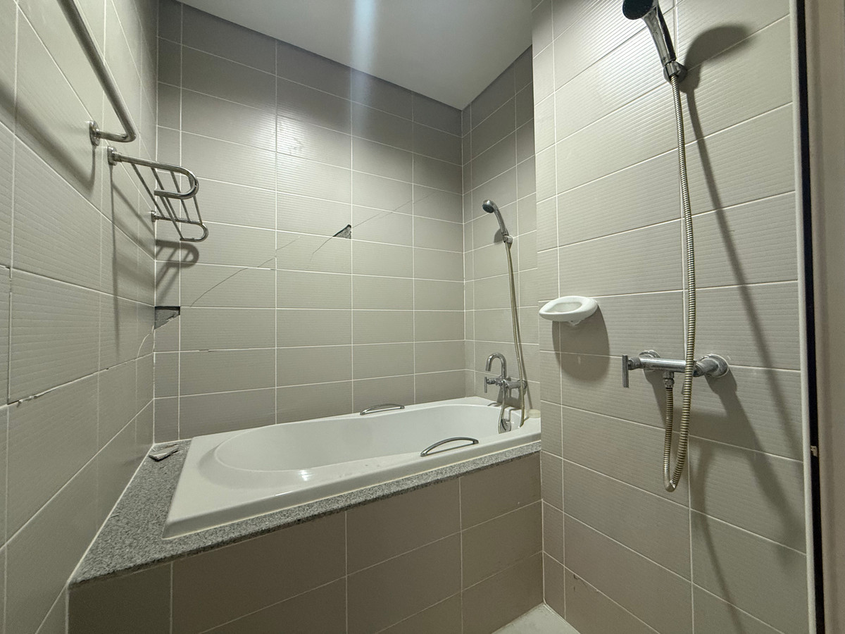 ขายคอนโดสะพานควาย จตุจักร : 🏠✨ Intro Phaholyothin – Pradipat | ขายคอนโด 1 ห้องนอน พร้อมอยู่ (HBH-ST-234)