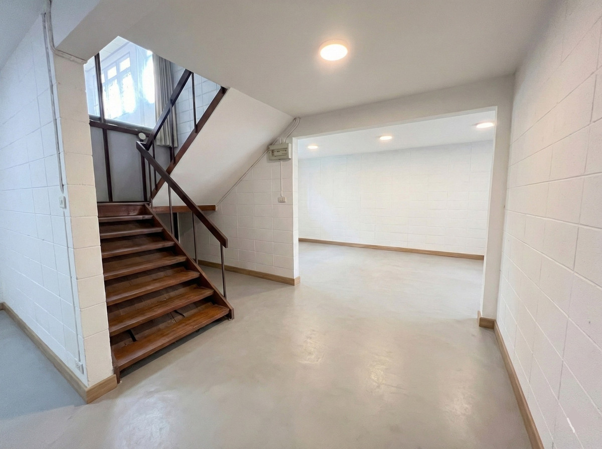 ให้เช่าบ้านแจ้งวัฒนะ เมืองทอง : บ้านเดี่ยวให้เช่า ประชานิเวศน์ 