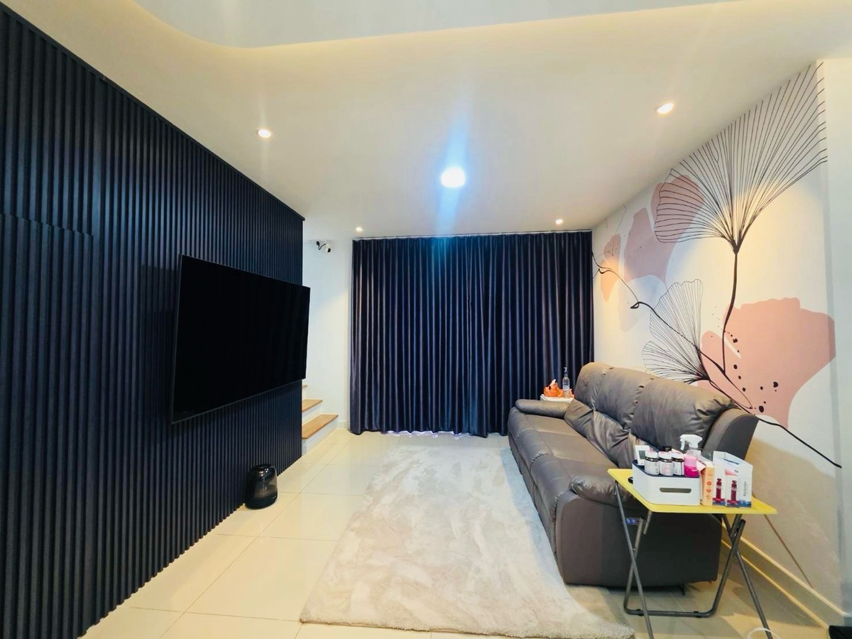 ทาวน์โฮมบางนา แบริ่ง ลาซาล : บ้านใหญ่หลังมุม 42วา.ติดเมกาบางนา พลีโน่ สุขุมวิท-บางนา2 ใกล้ทางด่วนวงแหวน สวยสุด