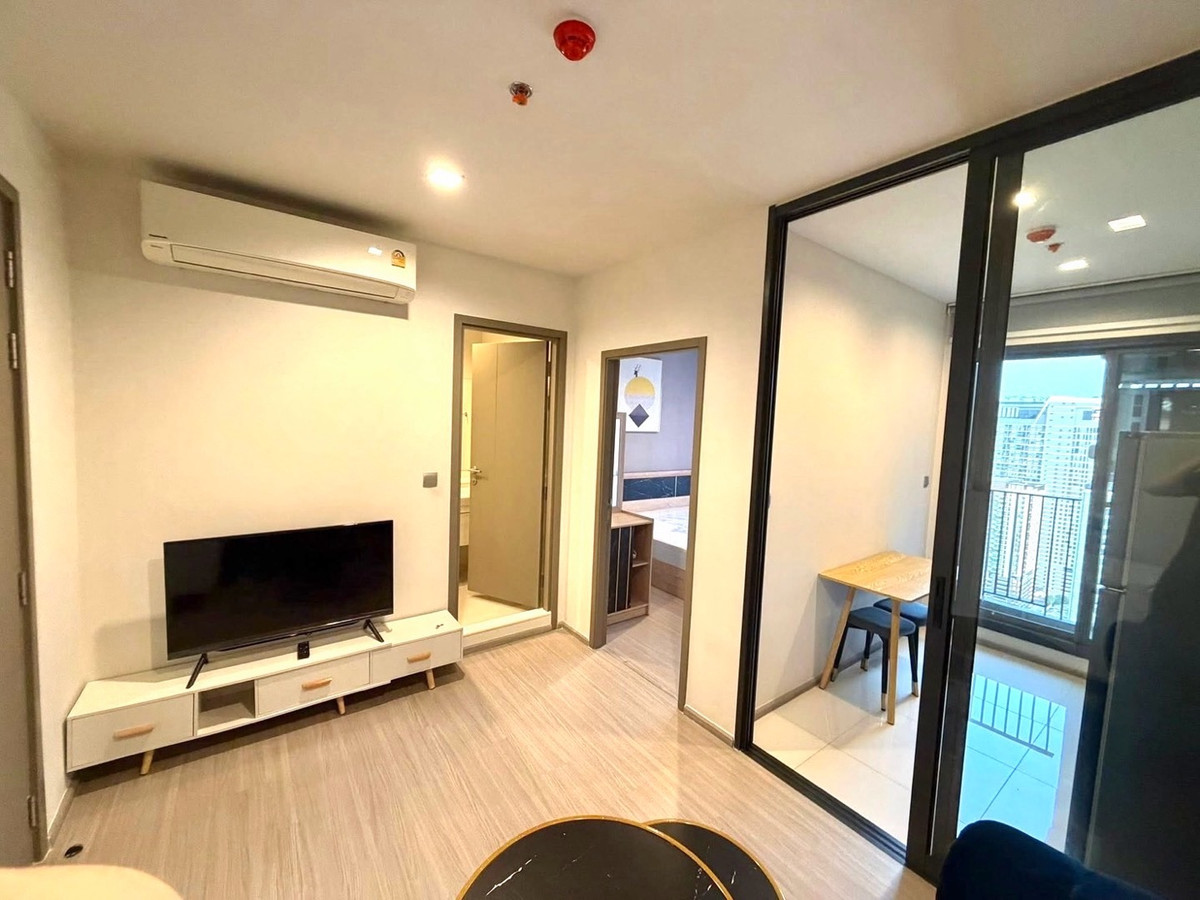 For RentCondoRama9, Petchburi, RCA : For rent ⭐️Life Asoke Hype⭐️ 1 bedroom 33 sq m, ready to move in.