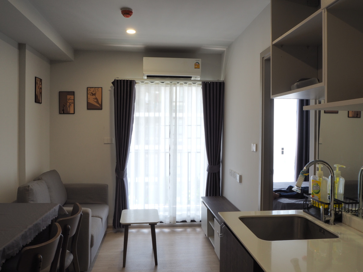 ขายคอนโดปทุมธานี รังสิต ธรรมศาสตร์ : ขาย nue cross คูตค 1 ห้องนอน วิวสระว่ายน้ำ ชั้น 4 ติดรถไฟฟ้าสถานีคูคต เครื่องใช้ไฟฟ้าครบ ฟรีโอน