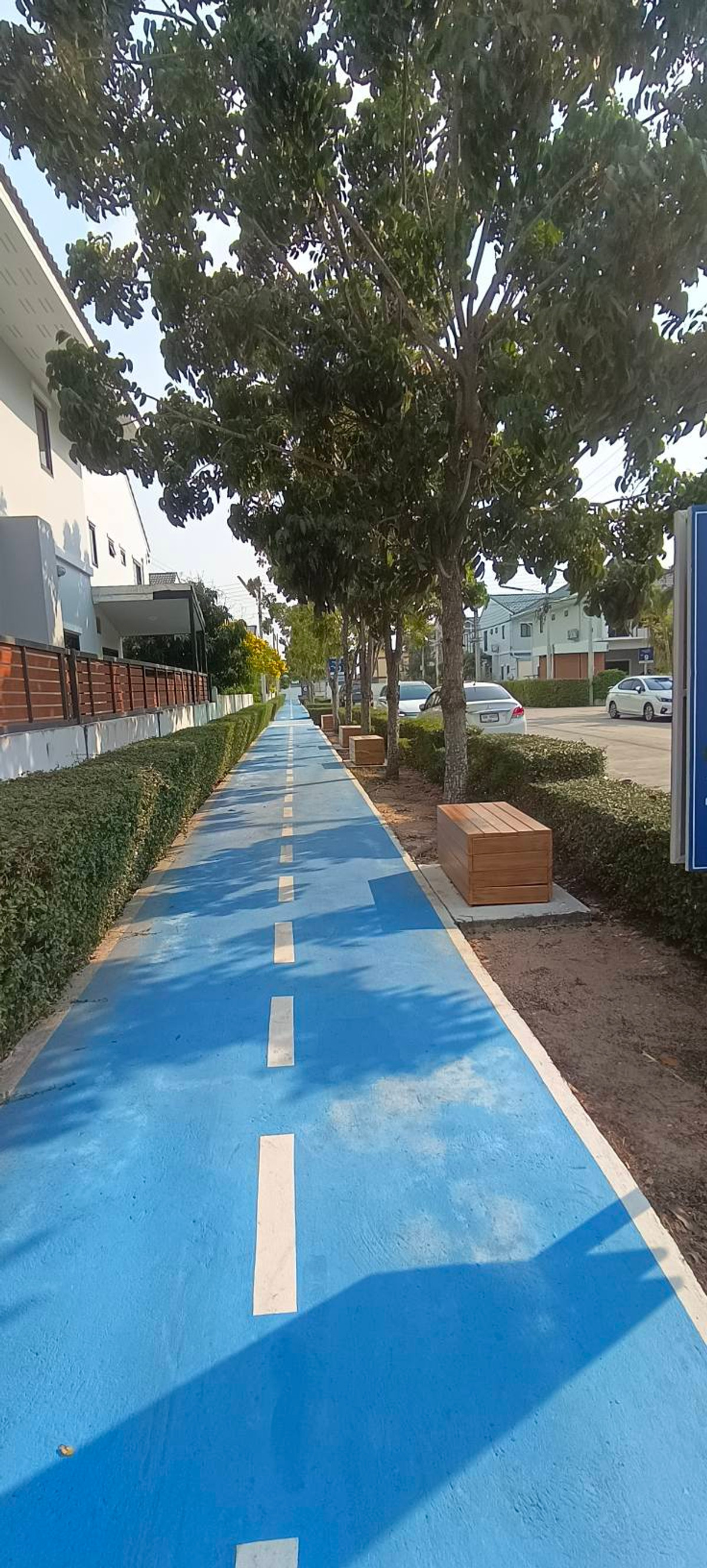 For SalePattaya, Bangsaen, Chonburi : Corner house, lots of space, near Laem Chabang Industrial Estate 🔥 Maneerin Village Laemchabang - Banglamung / 4 bedrooms (for sale), Maneerin Village Laemchabang - Banglamung / 4 Bedrooms (FOR SALE) BEWN114