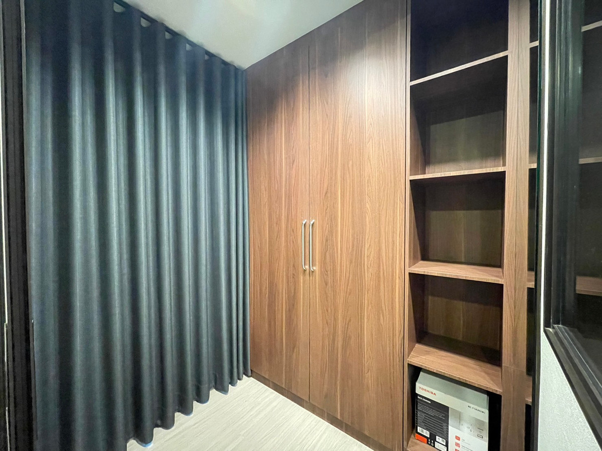 ให้เช่าคอนโดท่าพระ ตลาดพลู วุฒากาศ : Life Sathorn Sierra ส่วนกลางสวยมาก ห้องว่างพร้อมให้เช่า รายละเอียดตามภาพ สอบถามเพิ่มเติมได้ครับ