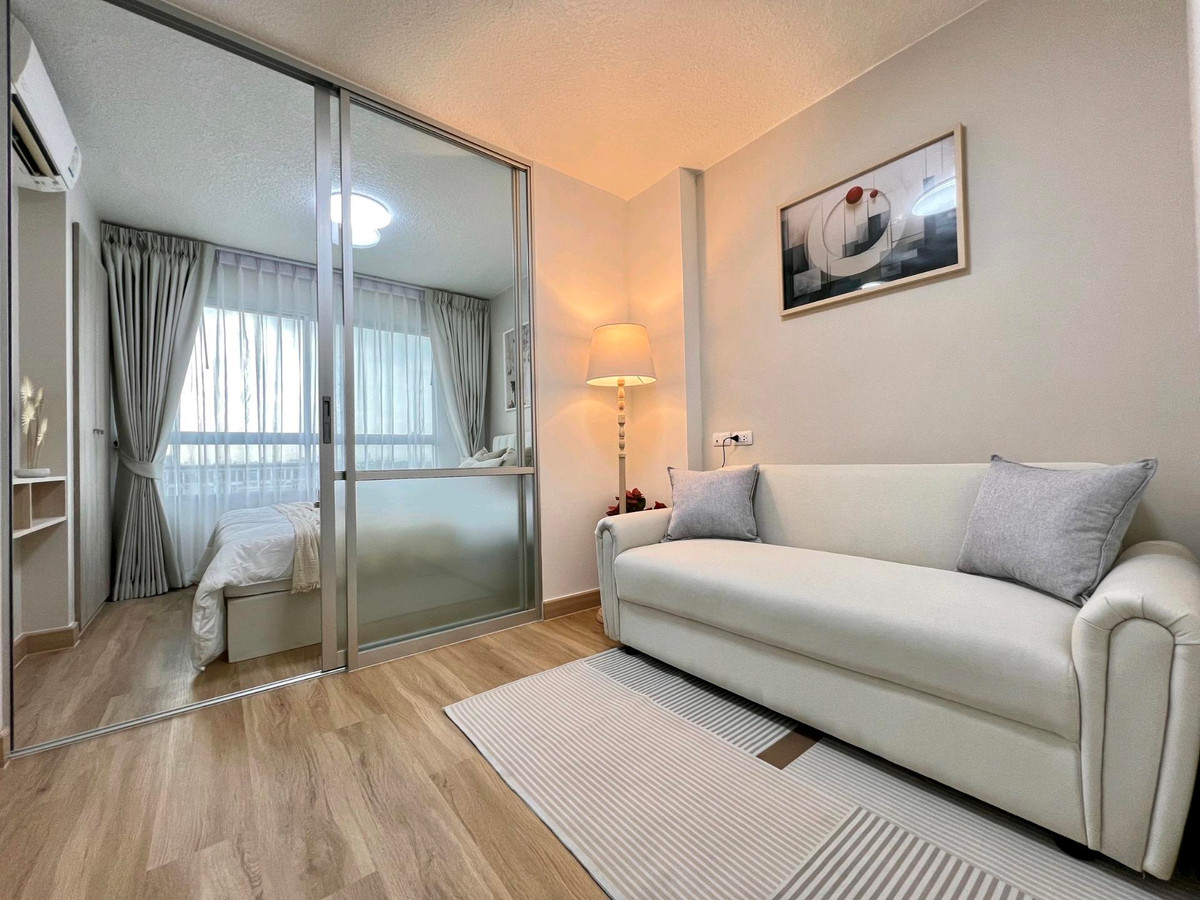 For SaleCondoLadkrabang, Suwannaphum Airport : ((Urgent sale)) Condo in the top millions, Lat Krabang zone, installment 5,000 baht, no down payment required, Lumpini Ville On Nut-Lat Krabang, 1 room, ready to move in.