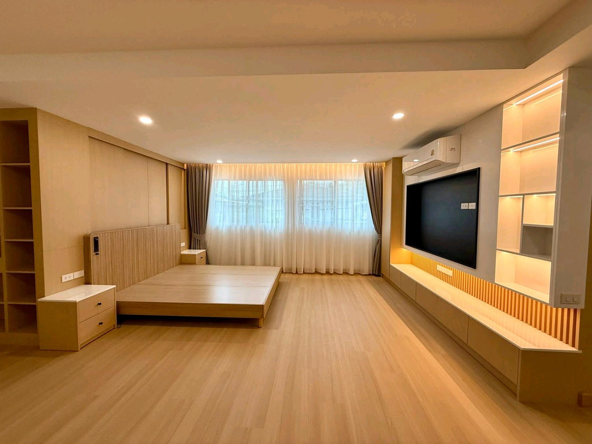 For RentHouseRamkhamhaeng, Hua Mak : 🔥🔥🔥Newly renovated single house in Hua Mak 9 area💚💚💚