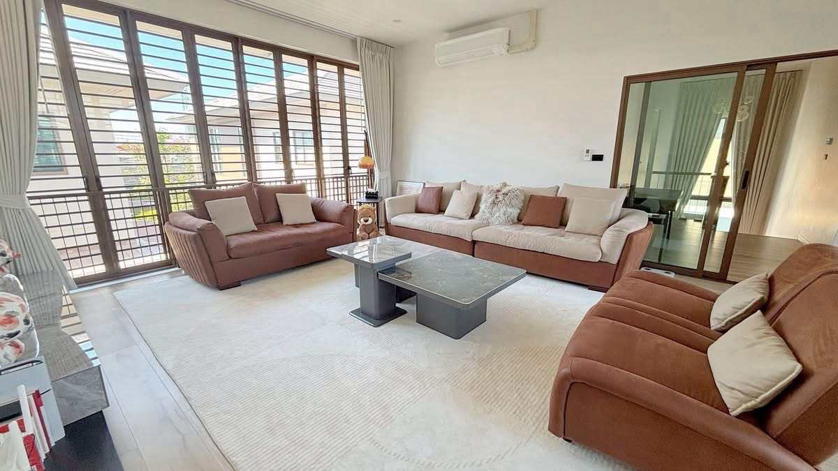 ให้เช่าบ้านพัฒนาการ ศรีนครินทร์ : บ้านเดี่ยว Burasiri Krungthep Kreetha 300 ตรม 