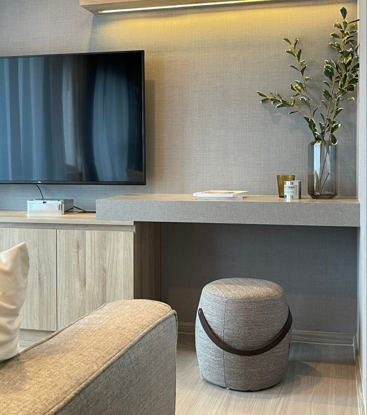 ให้เช่าคอนโดพระราม 9 เพชรบุรีตัดใหม่ RCA : [ให้เช่า]✨คอนโด เพียง 300 เมตร จาก MRT พระราม 9 | Life Asoke-Rama 9 | ชั้นสูง ทำเล CBD ใหม่ ใกล้ the Mall รามคำแหง