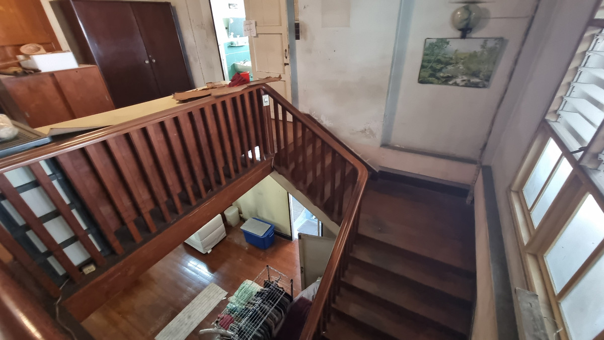 ให้เช่าบ้านสุขุมวิท อโศก ทองหล่อ : ให้เช่าบ้านเดี่ยว พร้อมสวนและที่จอดรถ 6 คัน – ทำเลพร้อมพงษ์ / ทองหล่อ   เหมาะสำหรับทำ สปา ร้านอาหาร คาเฟ่ หรือธุรกิจบริการ