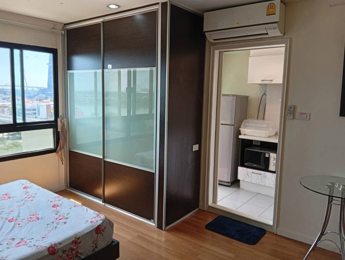 For RentCondoRama3 (Riverside),Satupadit : Condo for rent, Lumpini Place Narathiwat Chao Phraya Rama 3 (corner room), Chao Phraya River view, BTS Chong Nonsi, fully furnished, ready to move in.