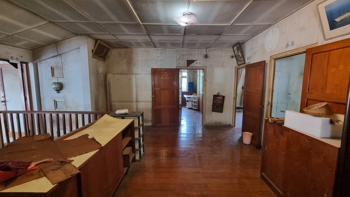 ให้เช่าบ้านสุขุมวิท อโศก ทองหล่อ : ให้เช่าบ้านเดี่ยว พร้อมสวนและที่จอดรถ 6 คัน – ทำเลพร้อมพงษ์ / ทองหล่อ   เหมาะสำหรับทำ สปา ร้านอาหาร คาเฟ่ หรือธุรกิจบริการ