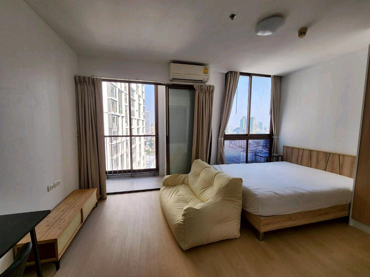 For RentCondoWongwianyai, Charoennakor : 🟩Room ready to move in🟩Condo IDEO Sathorn-Taksin, next to BTS Krung Thonburi.