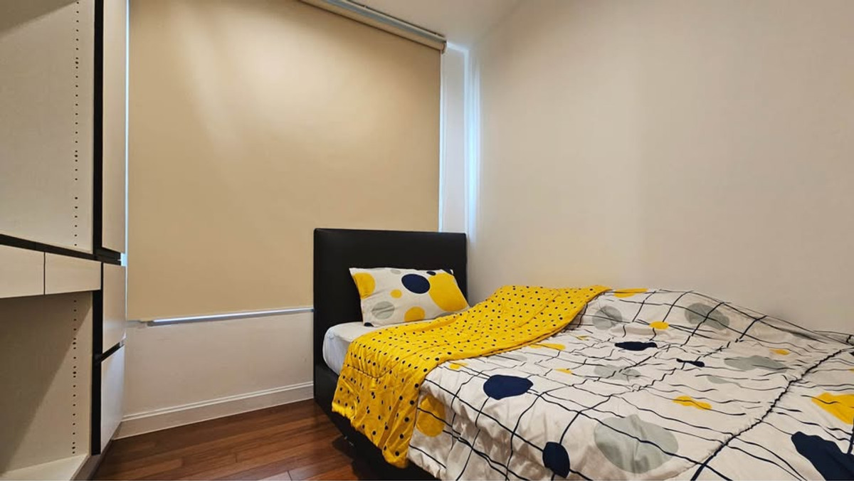 For RentCondoRama9, Petchburi, RCA : Condo for rent near MRT Rama 9 | Belle Grand Rama 9 | 2 bedrooms, large island kitchen, next to Central Plaza Rama 9.