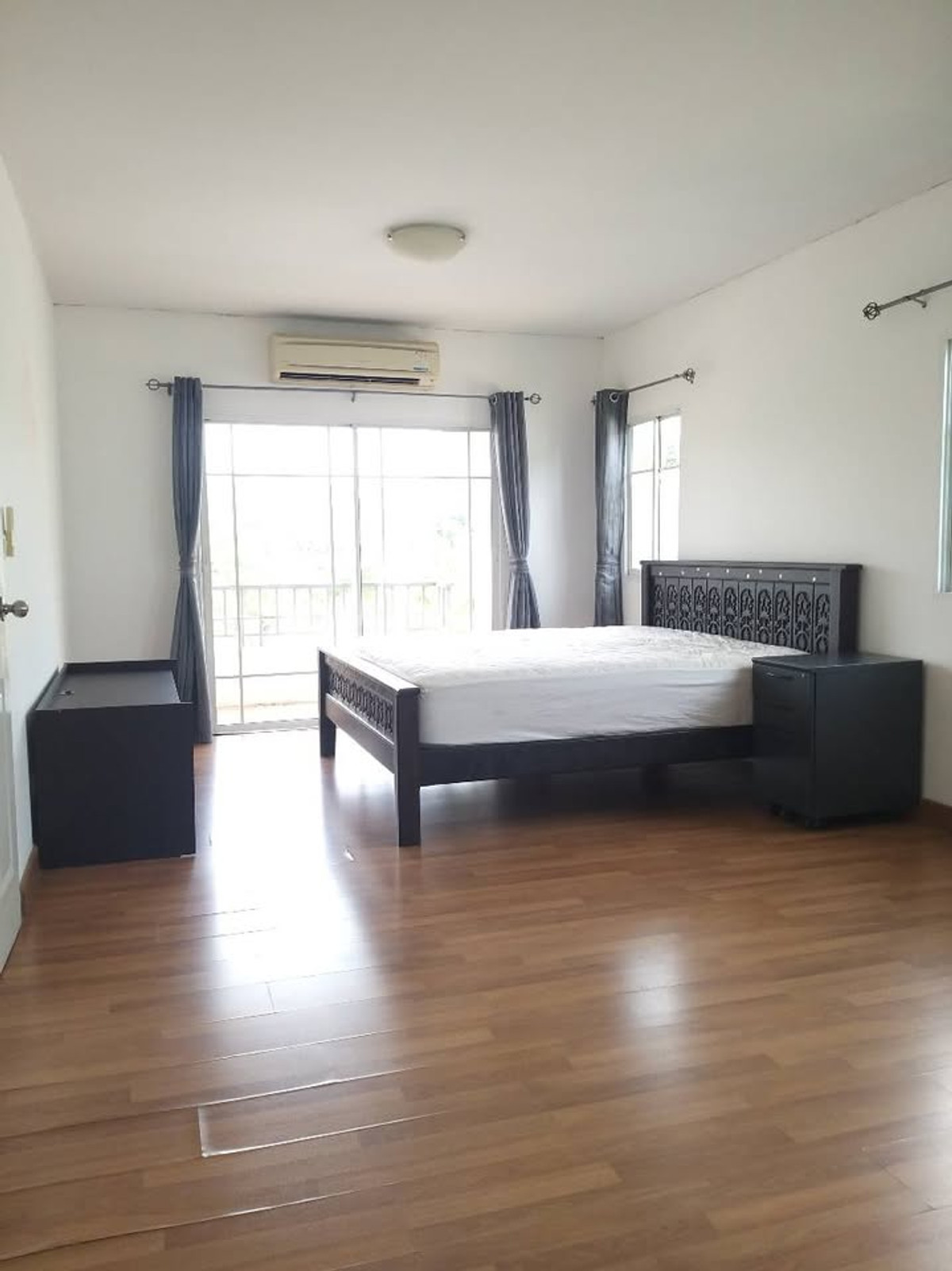 ให้เช่าบ้านลาดกระบัง สุวรรณภูมิ : ให้เช่า 57ตรว 3นอน2น้ำ บ้านเดี่ยว 2 ชั้น ภัสสร 21 พระราม 9 วงแหวน 