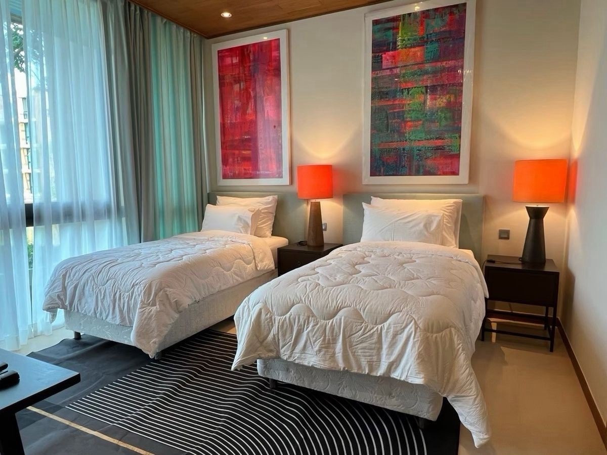 ขายคอนโดปากช่อง เขาใหญ่ : ขายคอนโดหรูวิวทะเลสาบ Swan Lake Residences Khao Yai ยูนิต Pet Friendly วิวภูเขาแบบพาโนรามา ใกล้ InterContinental Khao Yai