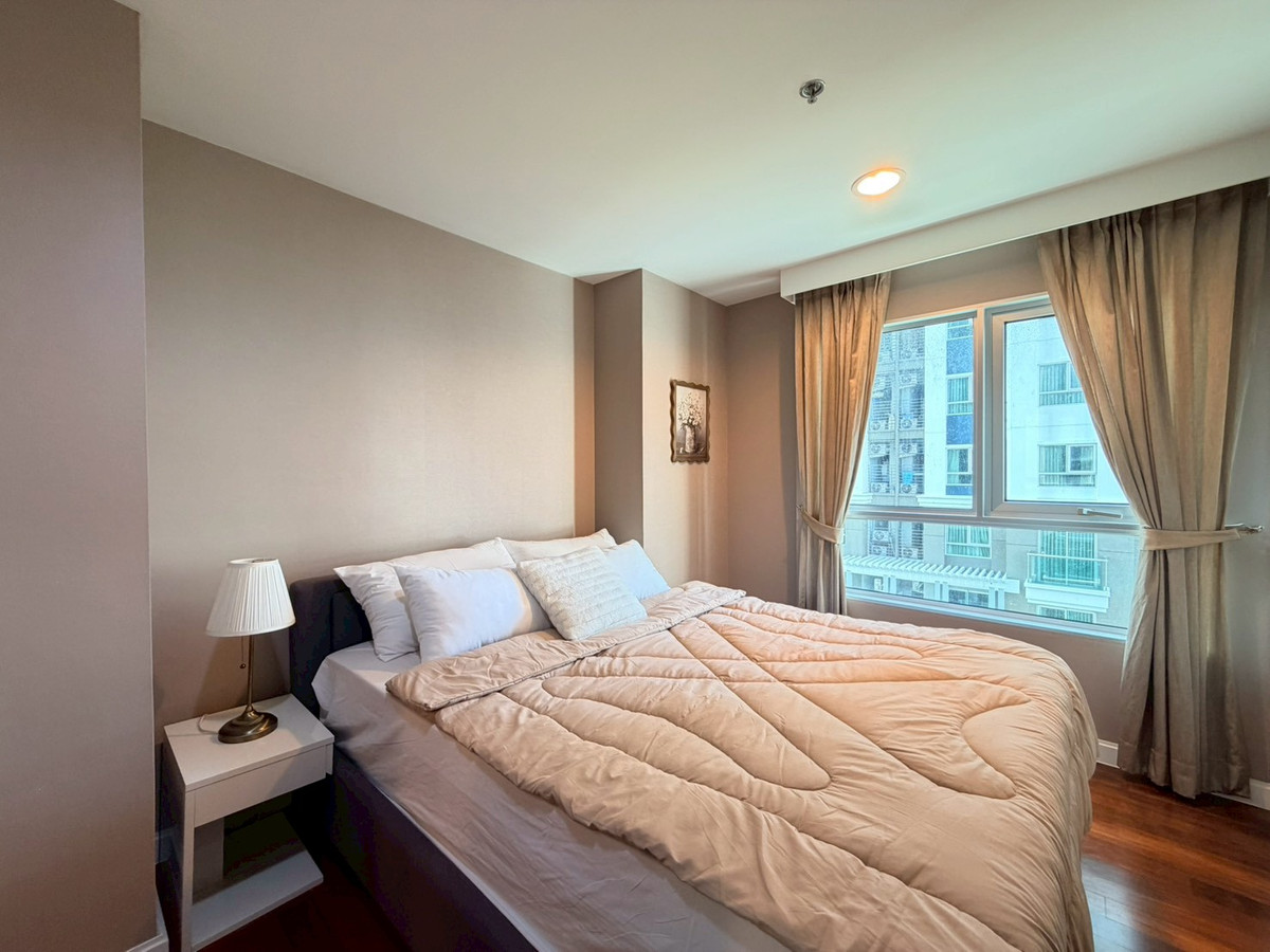 For RentCondoRama9, Petchburi, RCA : Condo for rent, corner room near MRT Rama 9 | Belle Grand Rama 9 | near office/business buildings G Tower and The 9th Towers