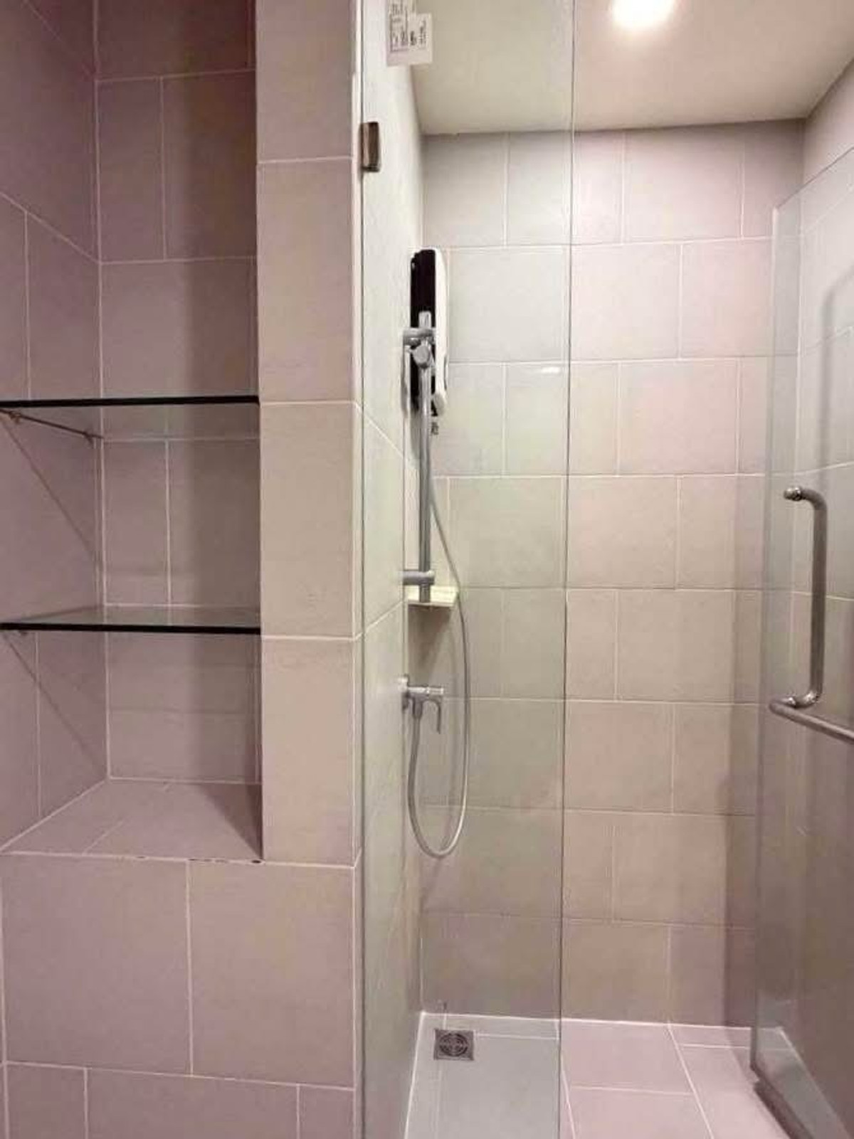 For RentCondoPinklao, Charansanitwong : 💙@condocurator 💙 For rent De LAPIS Charan 81, fully furnished. There is a washing machine [PM0804]